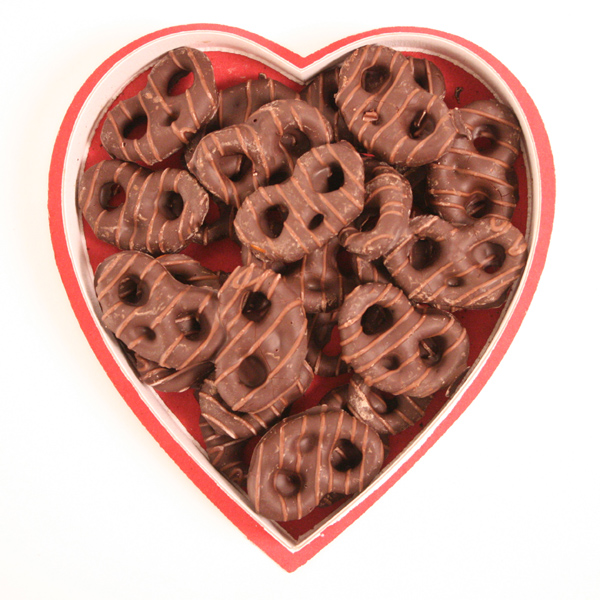 FreeHeartPretzel_1